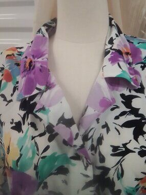 ALFRED DUNNER  Floral blouse.  Preloved Size 16